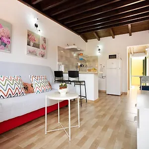 casa-yoaki.in-canary-islands.com/