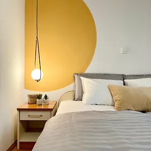 adriatic-vibes-apartments.hotelinzadar.com/